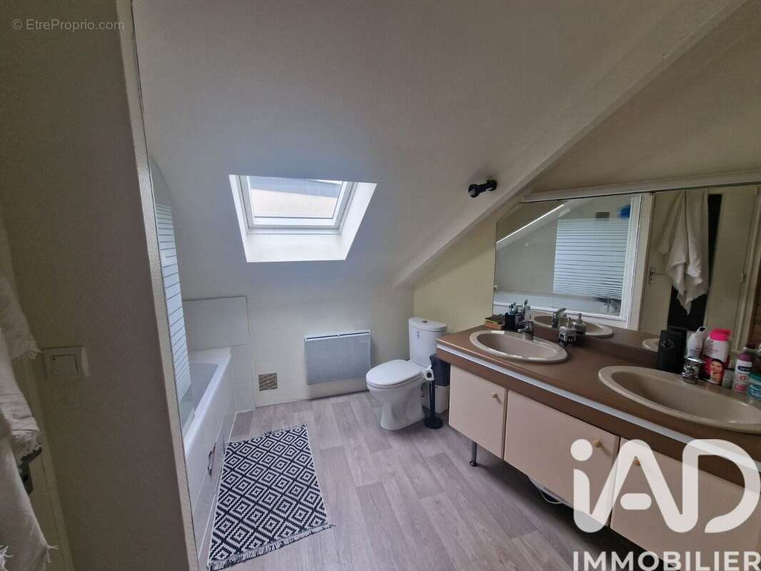 Photo 6 - Maison à LOUVIGNE-DE-BAIS