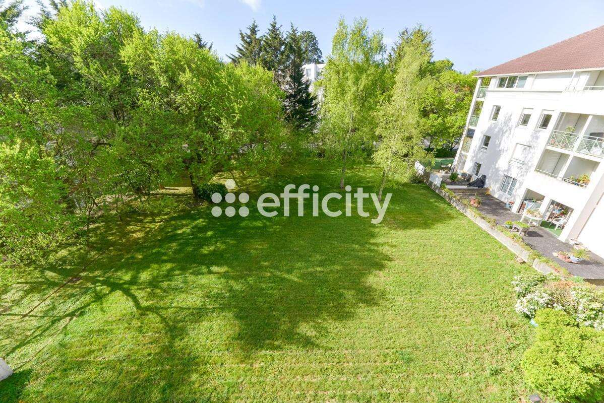 Appartement à REZE