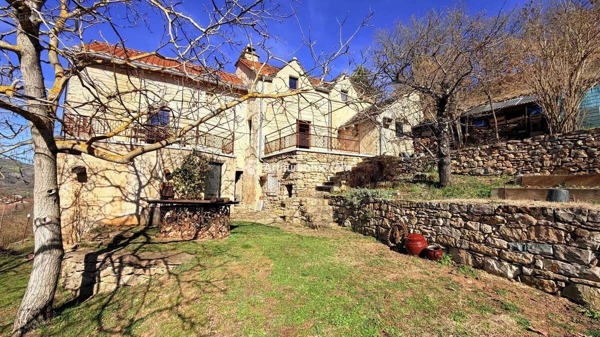 Maison à MILLAU