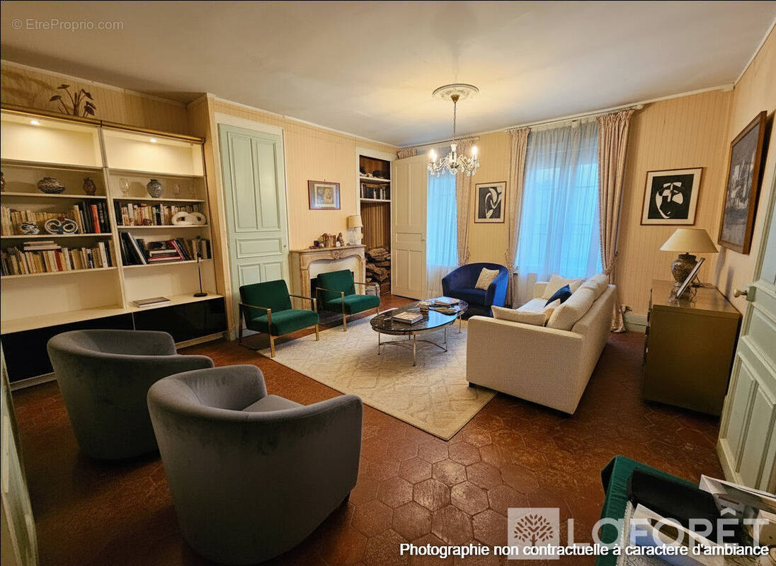 Maison à CONFLANS-SUR-SEINE