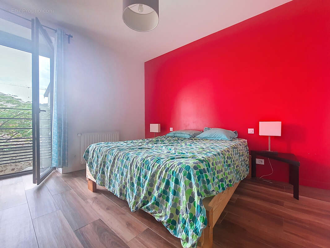 Maison à SAINT-SYMPHORIEN-D'OZON