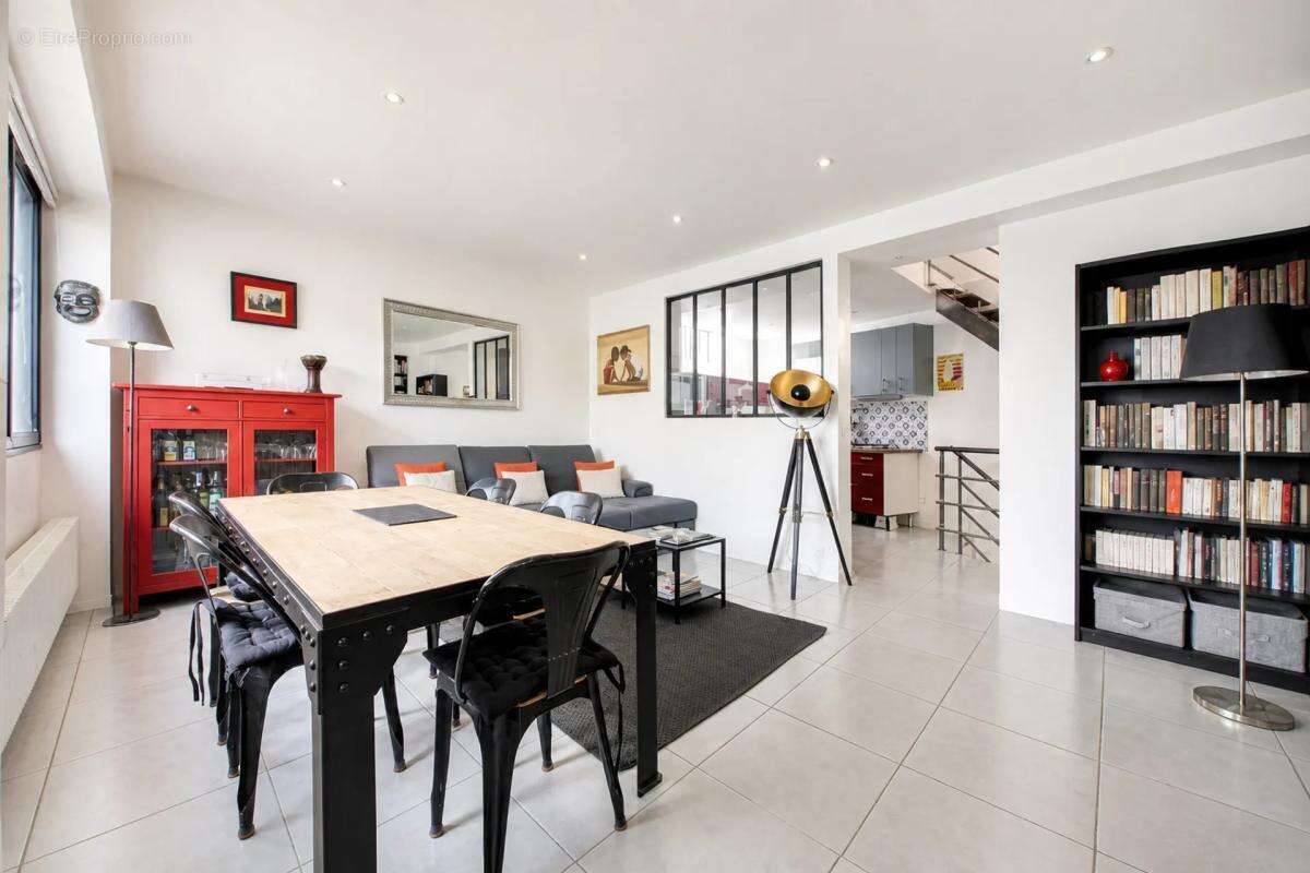 Saint-Ouen-sur-Seine - Garibaldi - Maison 146 m² - 5 pièces - photo 3