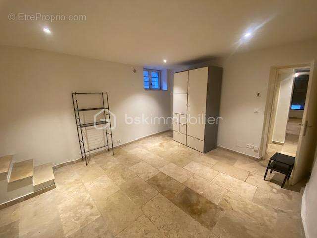 Appartement à FAYENCE