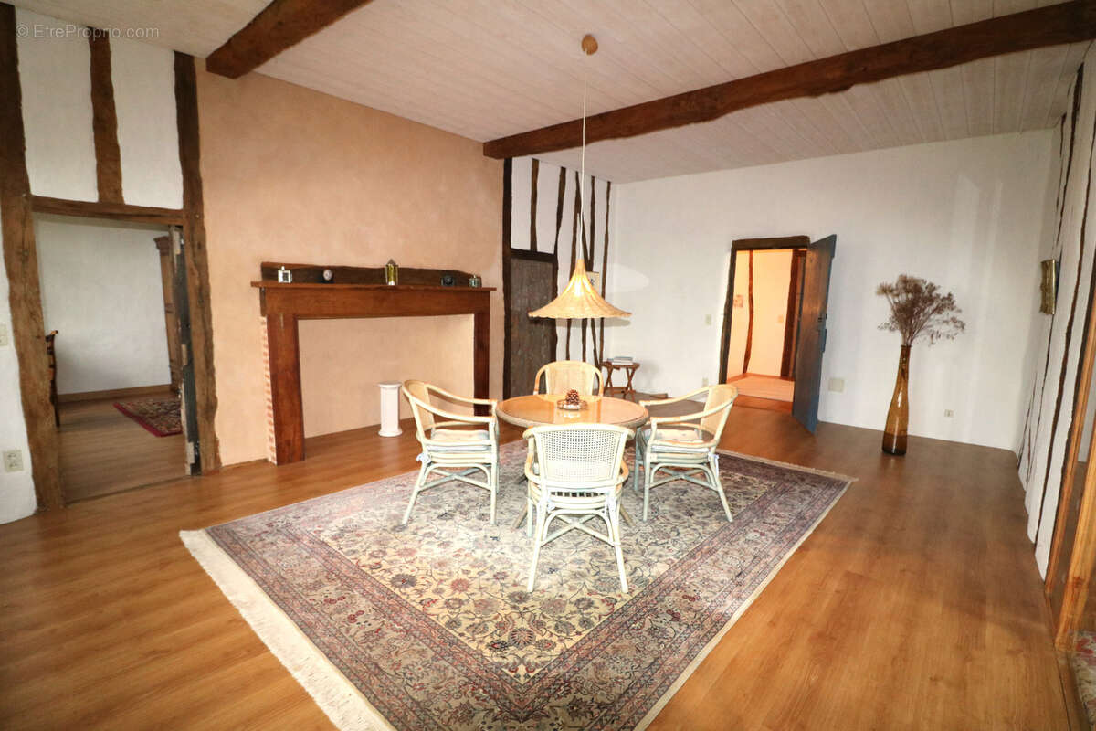 Maison à AURIMONT