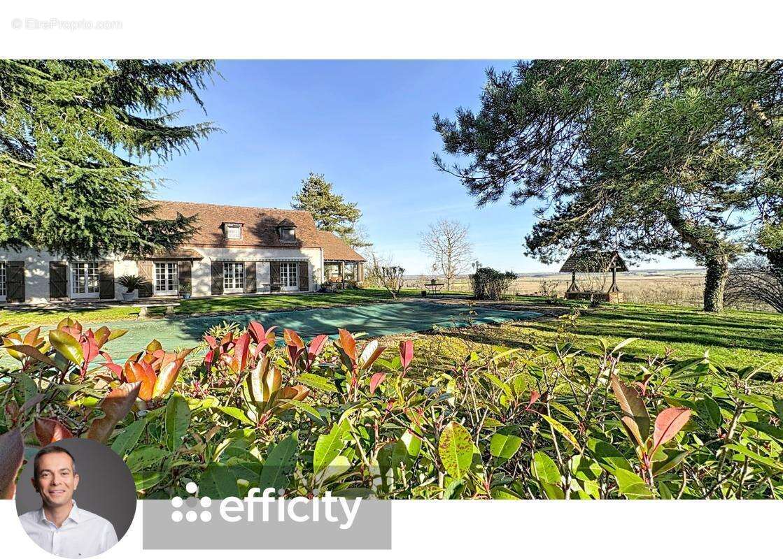 Maison à MONETAY-SUR-ALLIER