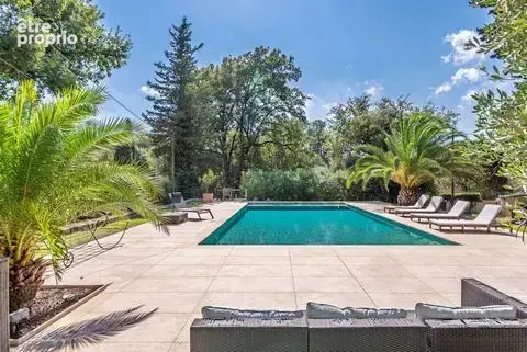 Maison 7 pièces 203 m² à vendre à Roquefort-Les-Pins (06330) - photo 2