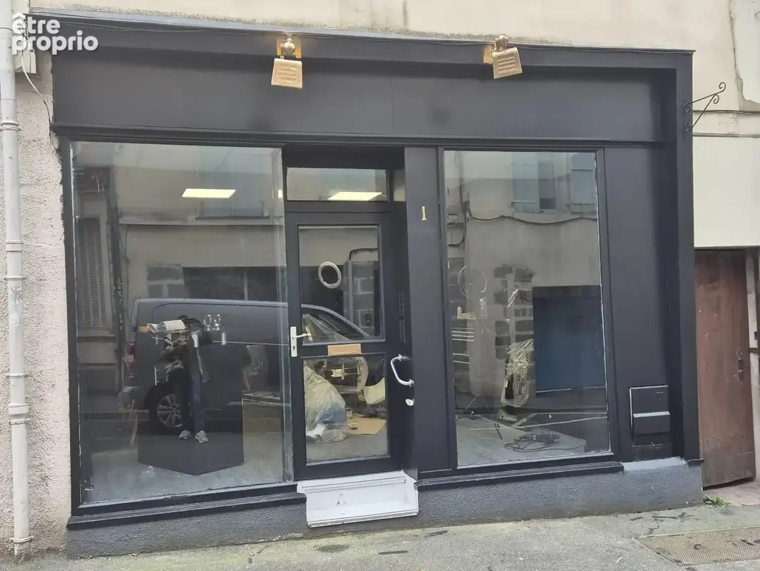 Photo Commerce à Laval au prix de 85 000€