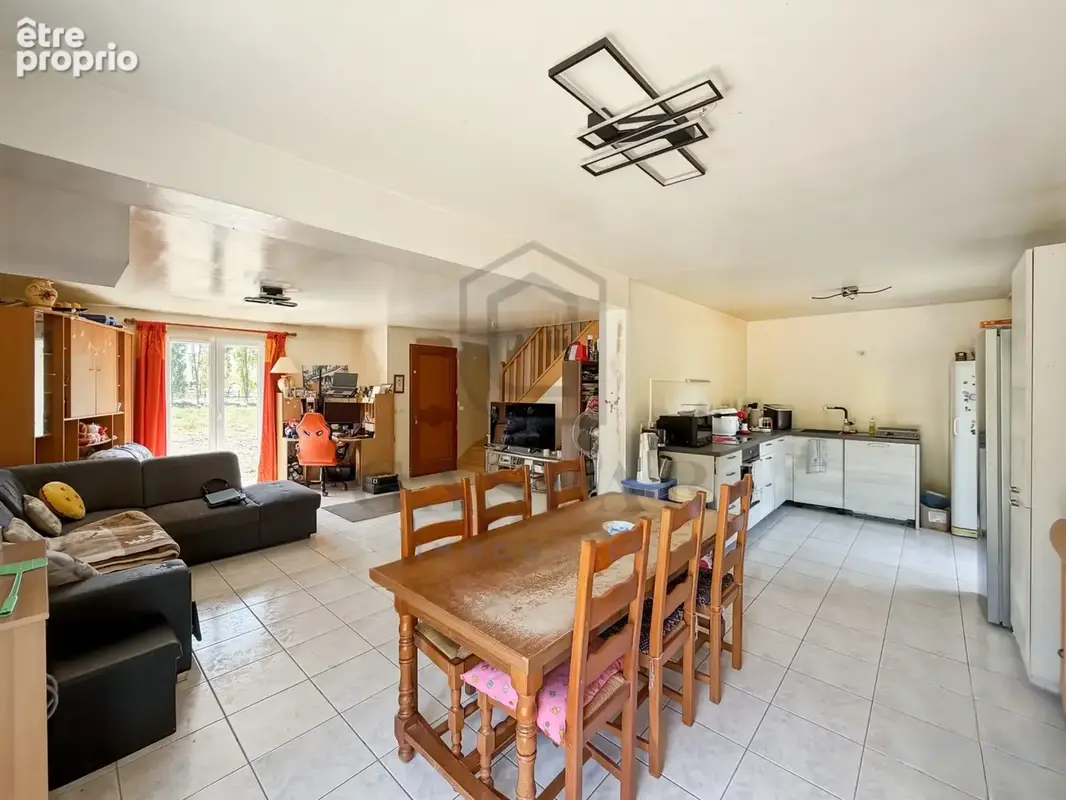 Maison 5 pièces 102 m² à vendre à Les Baux-De-Breteuil (27160) - photo 4