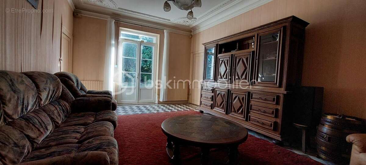 Maison à SAINT-GIRONS-D&#039;AIGUEVIVES