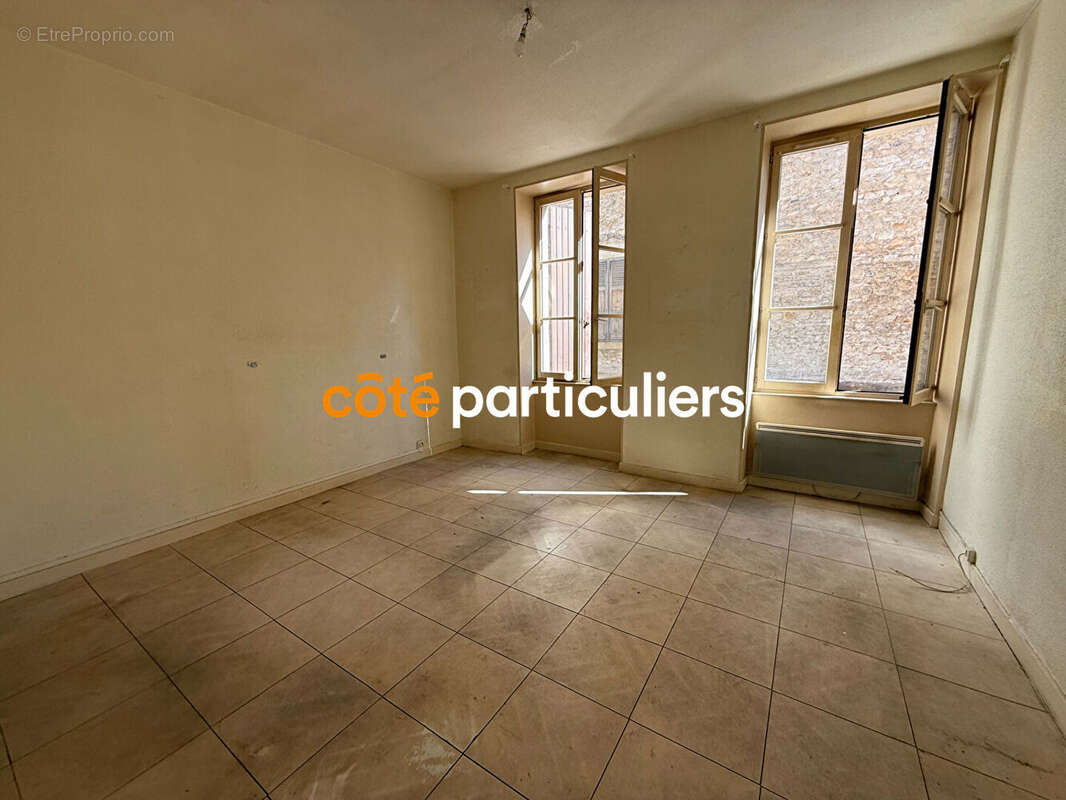 Appartement à SAINT-AMAND-MONTROND