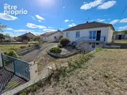 Maison à JAUNAY-CLAN
