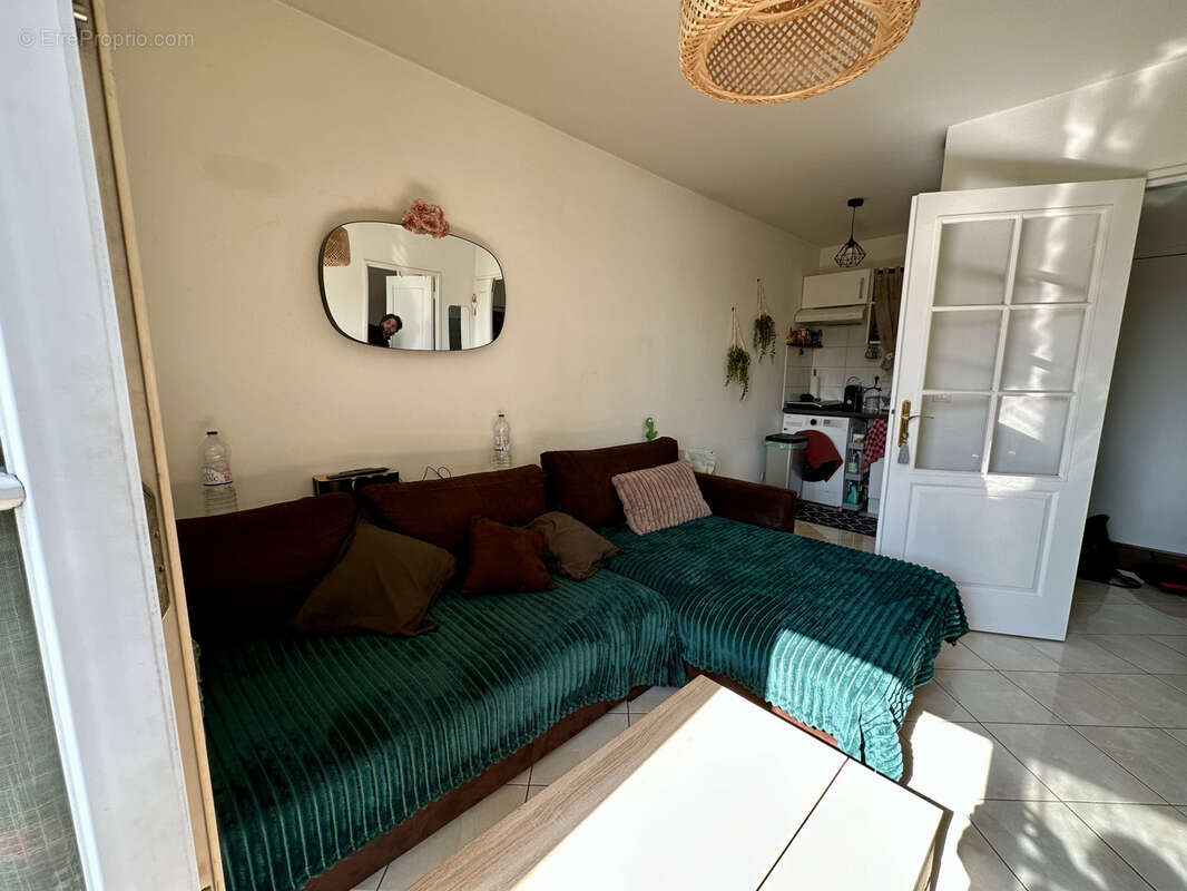 Appartement à SAINT-FARGEAU-PONTHIERRY