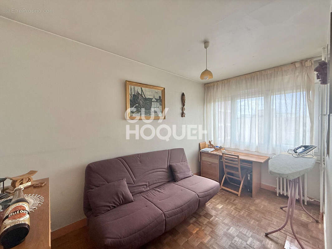 Appartement à L'HAY-LES-ROSES
