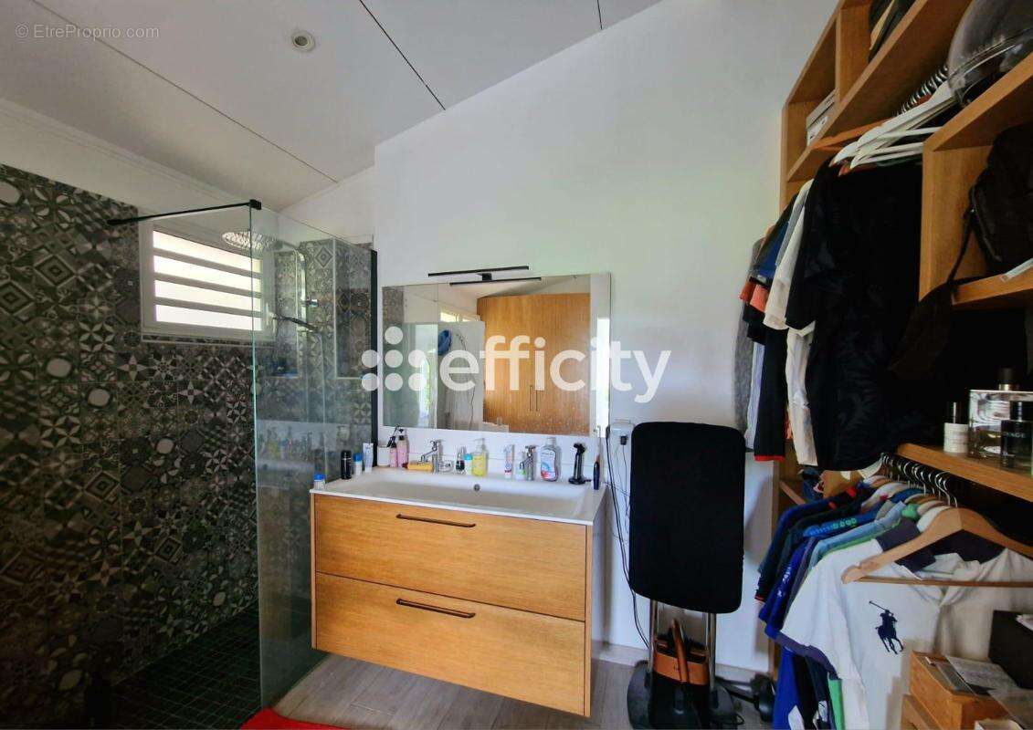 Maison à LA POSSESSION