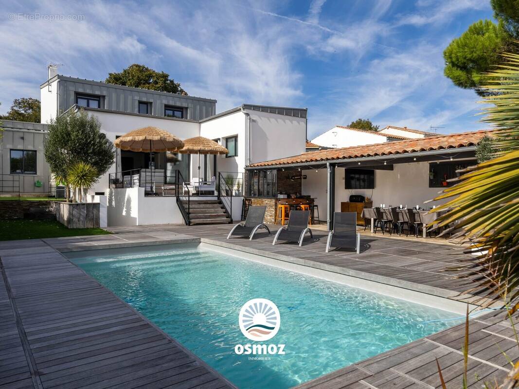 Maison à DOMPIERRE-SUR-MER