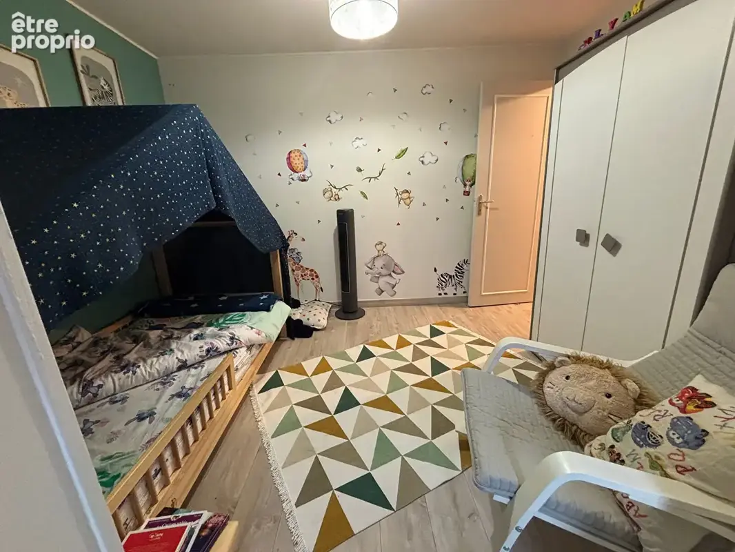Maison  5 pièce(s) 120 m2 LA HAYE DU THEIL - photo 8