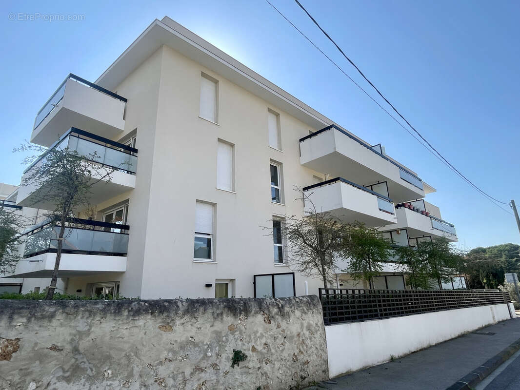 Appartement à MARSEILLE-12E
