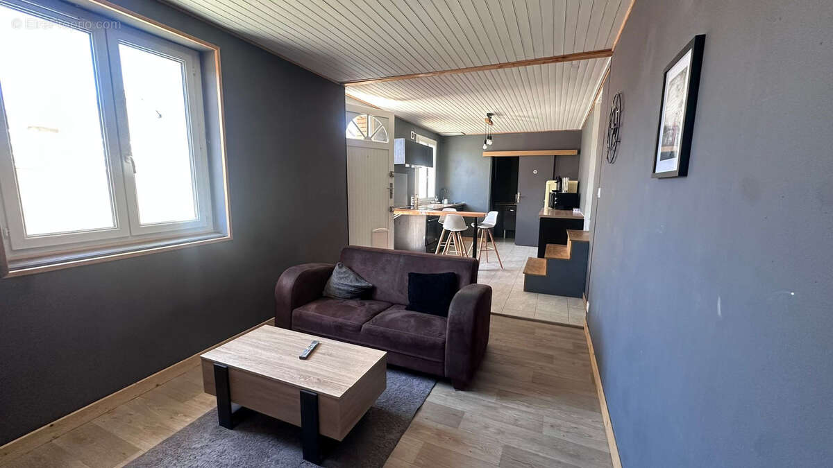 Maison à BRAX