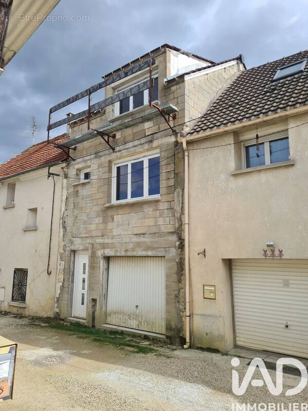 Photo 1 - Maison à NANTEUIL-LES-MEAUX