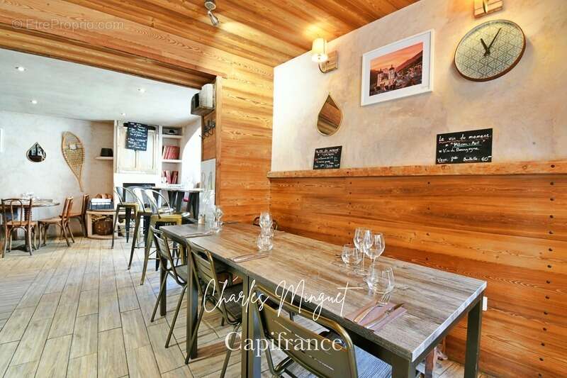 Commerce à LE MONETIER-LES-BAINS