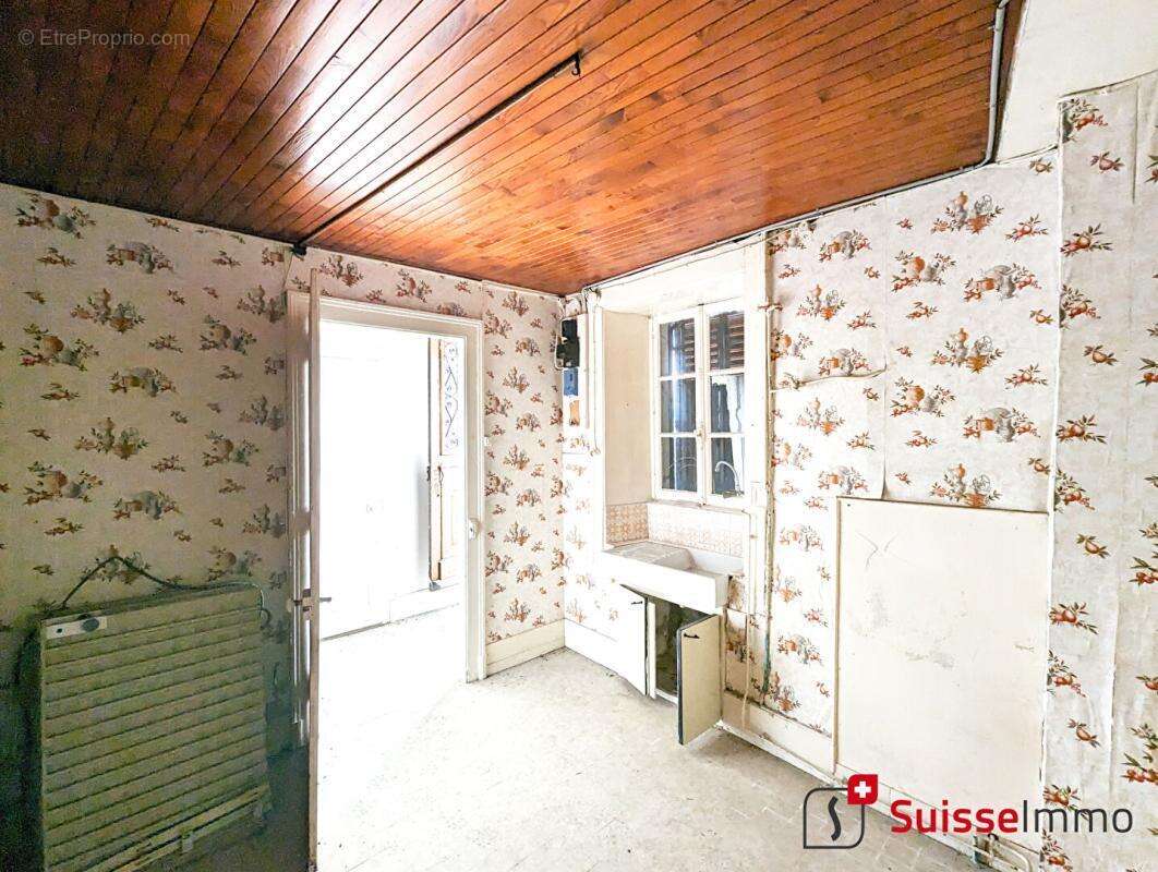 Maison à BAUME-LES-DAMES