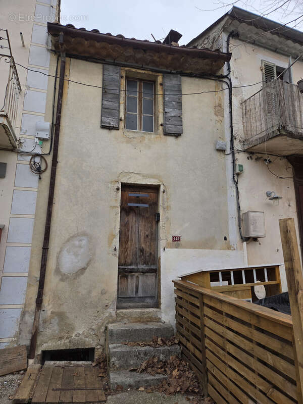 Autre à LA MOTTE-CHALANCON