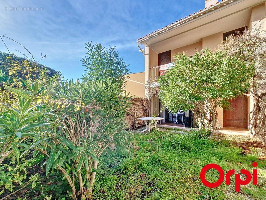 Maison à SAINT-MANDRIER-SUR-MER