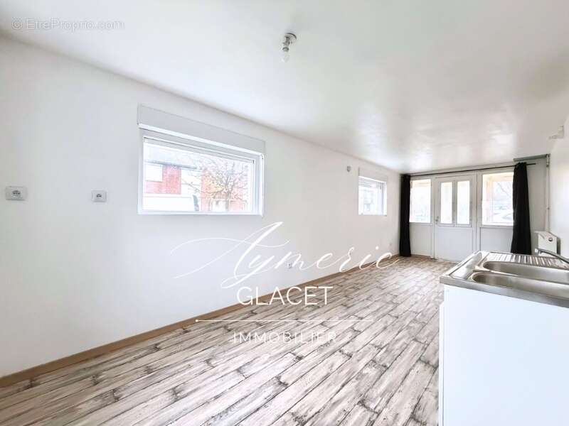 Maison à DOUCHY-LES-MINES