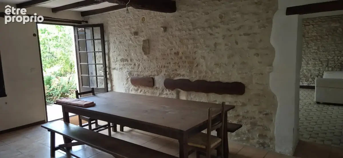 Corps de Ferme de 340 m2, avec plusieurs maisons indépendantes et 200 m2 de dépendances - photo 35
