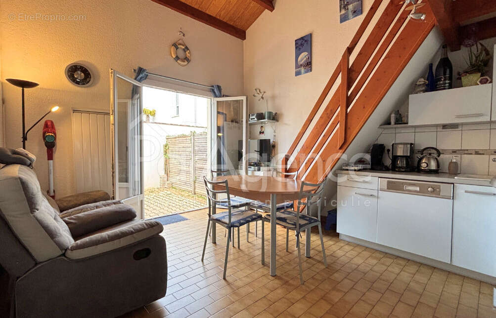 Maison   Terrasse et piscine   Saint-Palais-sur-Mer - photo 6