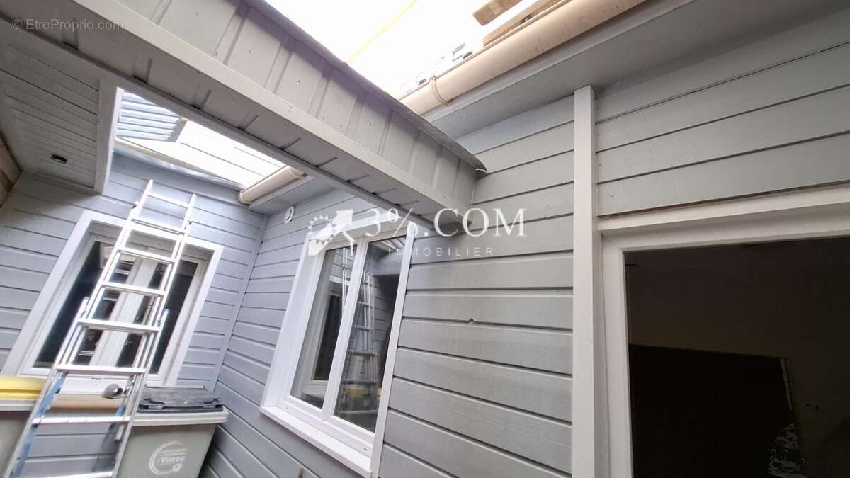 Commerce à FRIVILLE-ESCARBOTIN