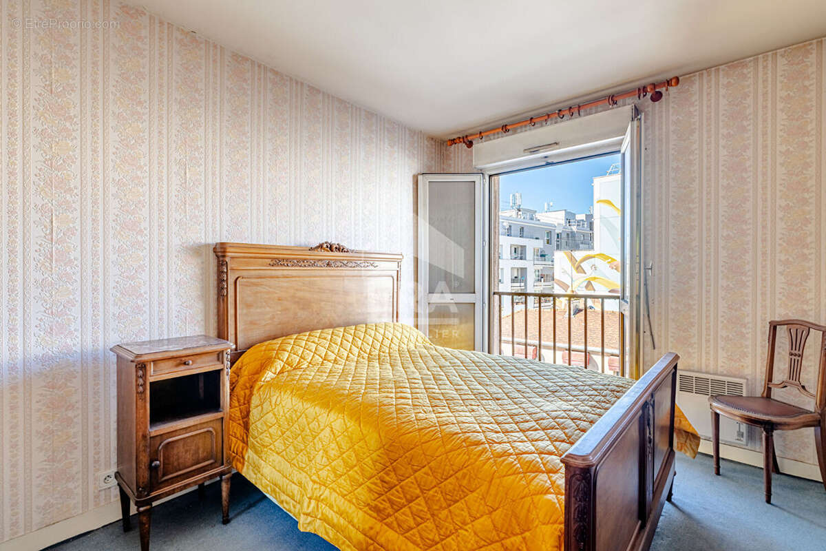 Appartement à PARIS-20E