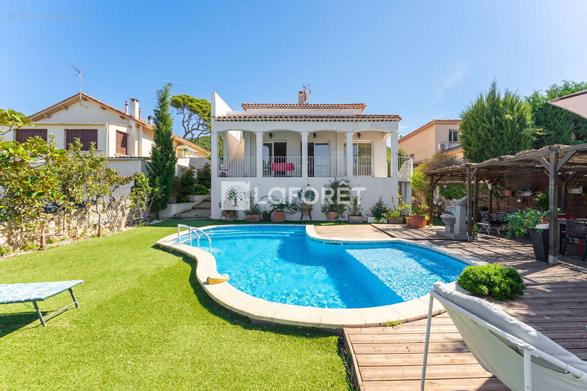 Maison à MARSEILLE-9E