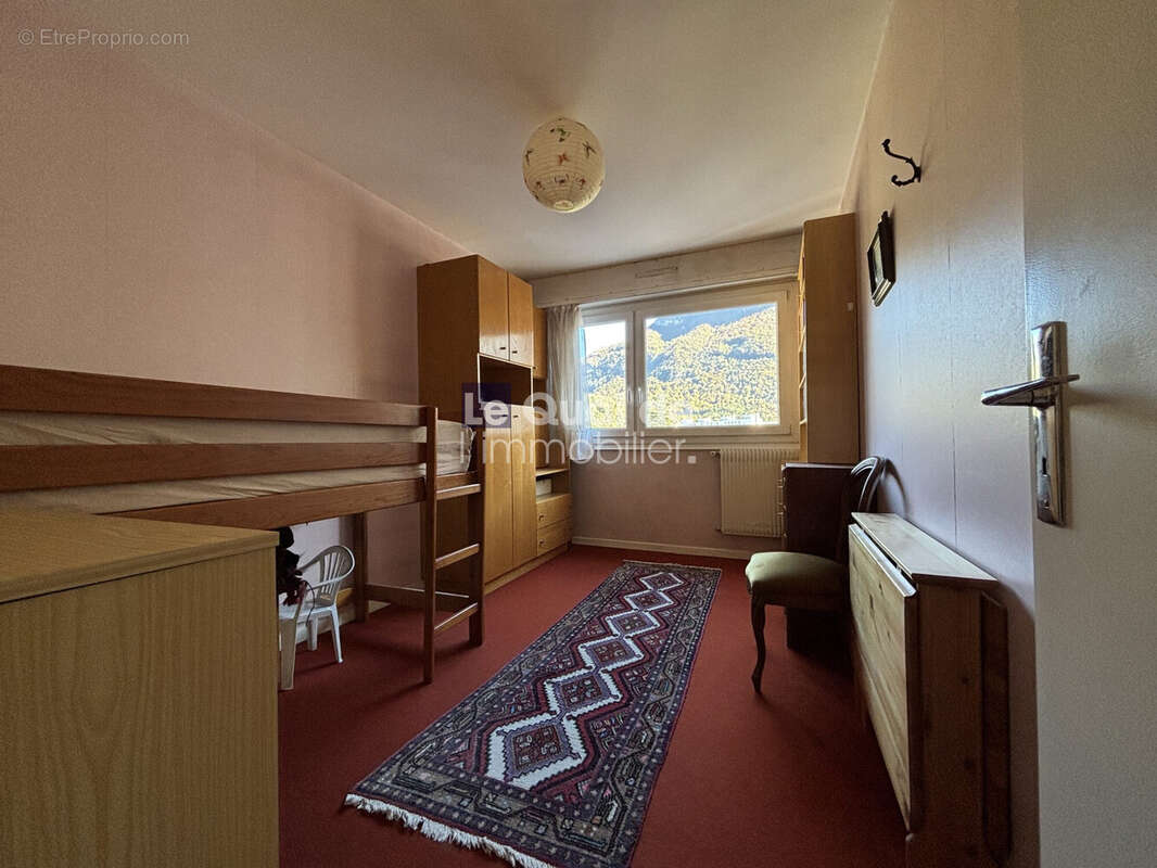 Appartement à SAINT-EGREVE