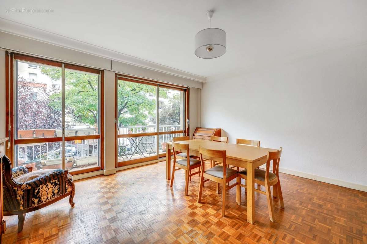 Appartement à VILLEJUIF