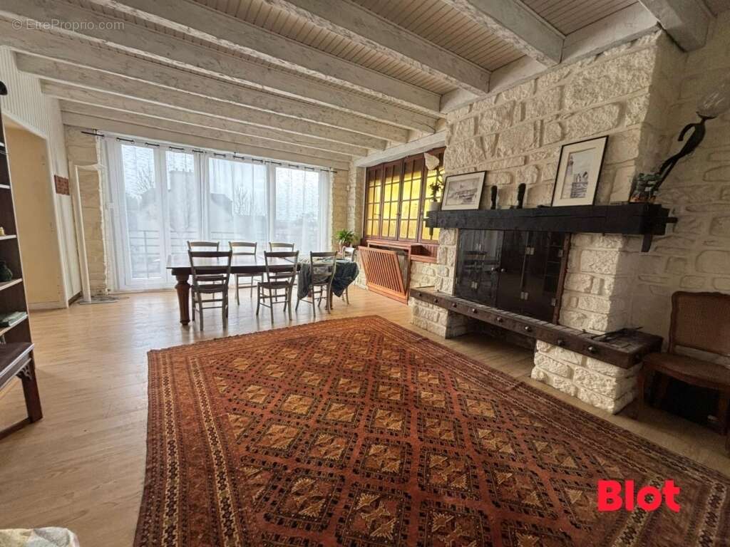 Maison à SAINT-RENAN