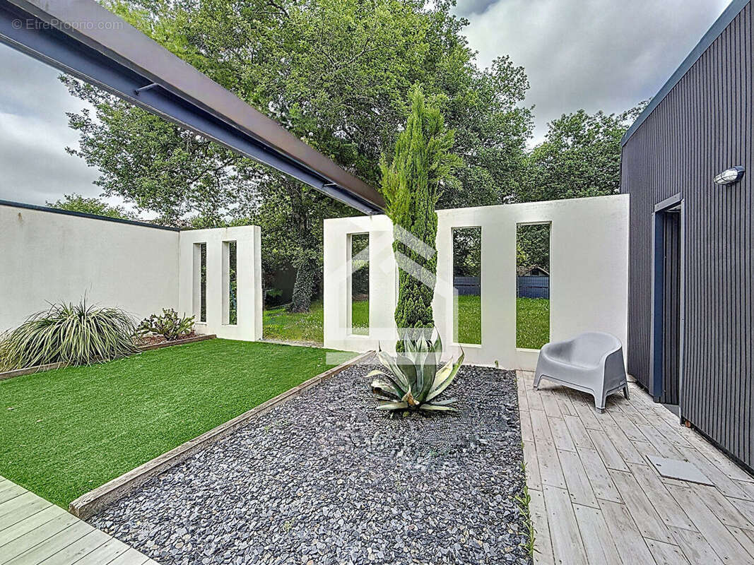 Maison à SAINT-AUBIN-DE-MEDOC