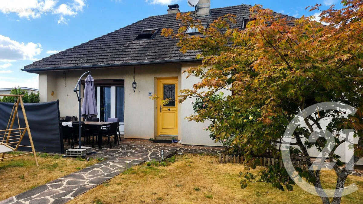 Maison à BERNAY