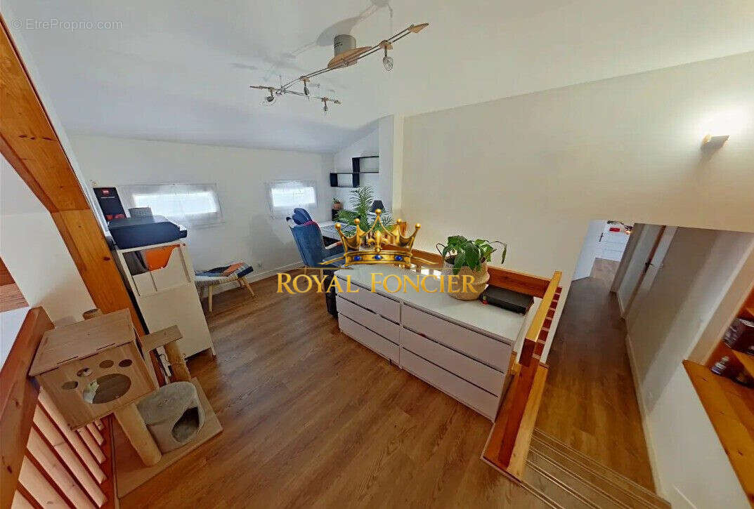 Maison 149 m² à Chatellerault  - photo 8