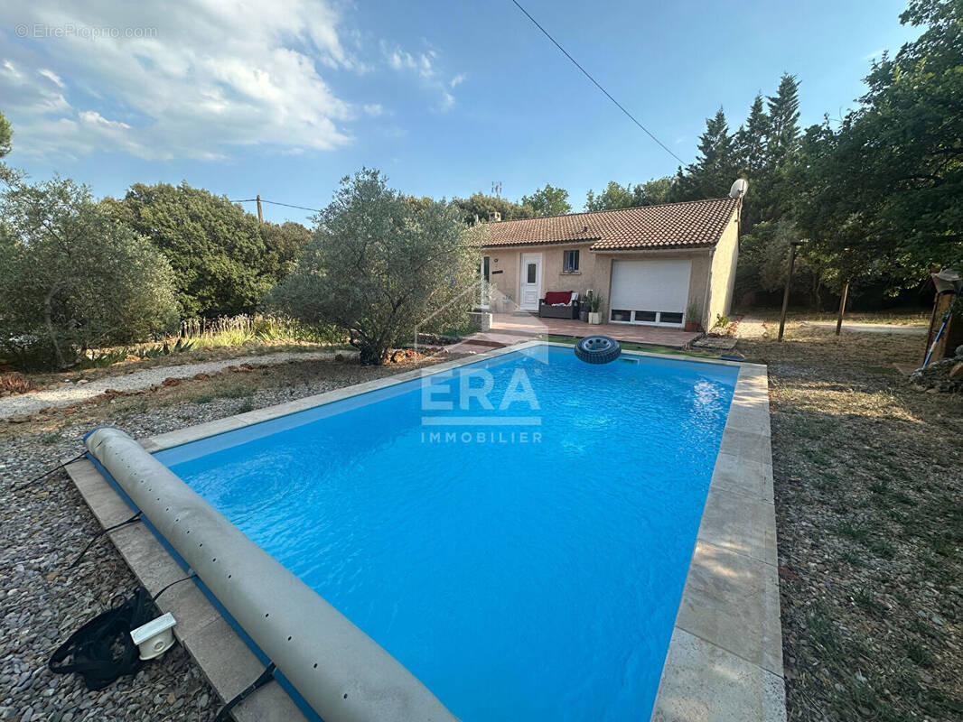 Maison à SAINT-MAXIMIN-LA-SAINTE-BAUME