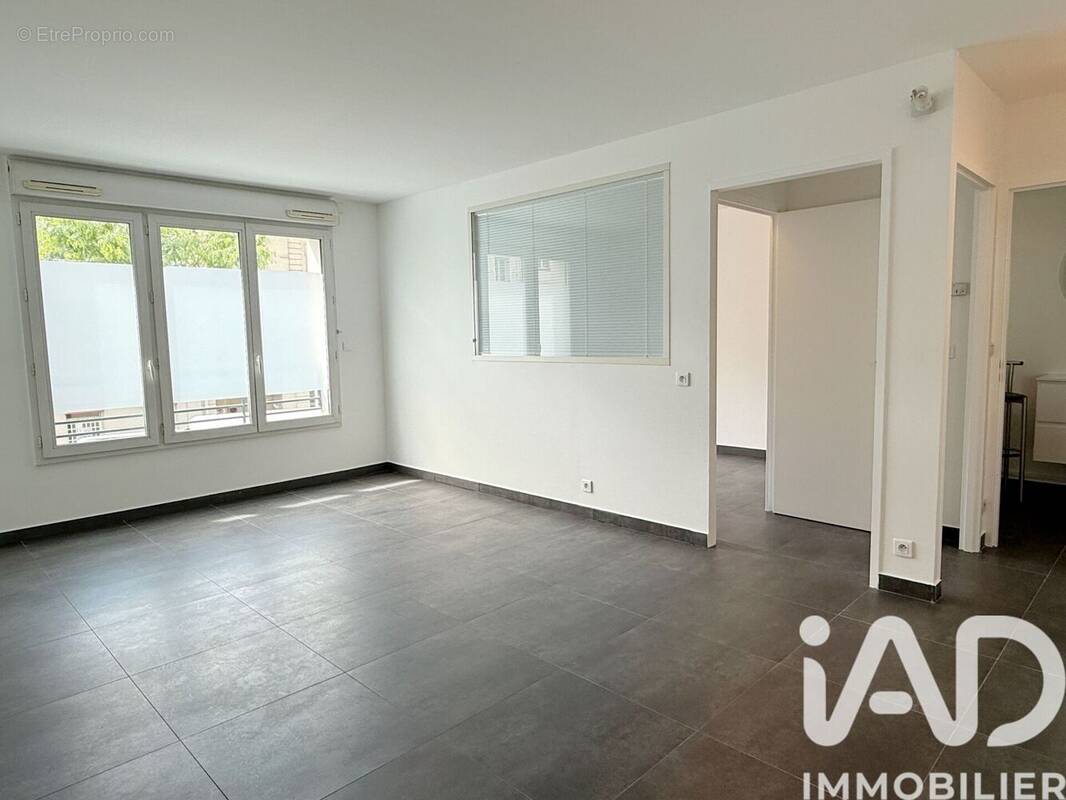 Photo 1 - Appartement à BOURG-LA-REINE