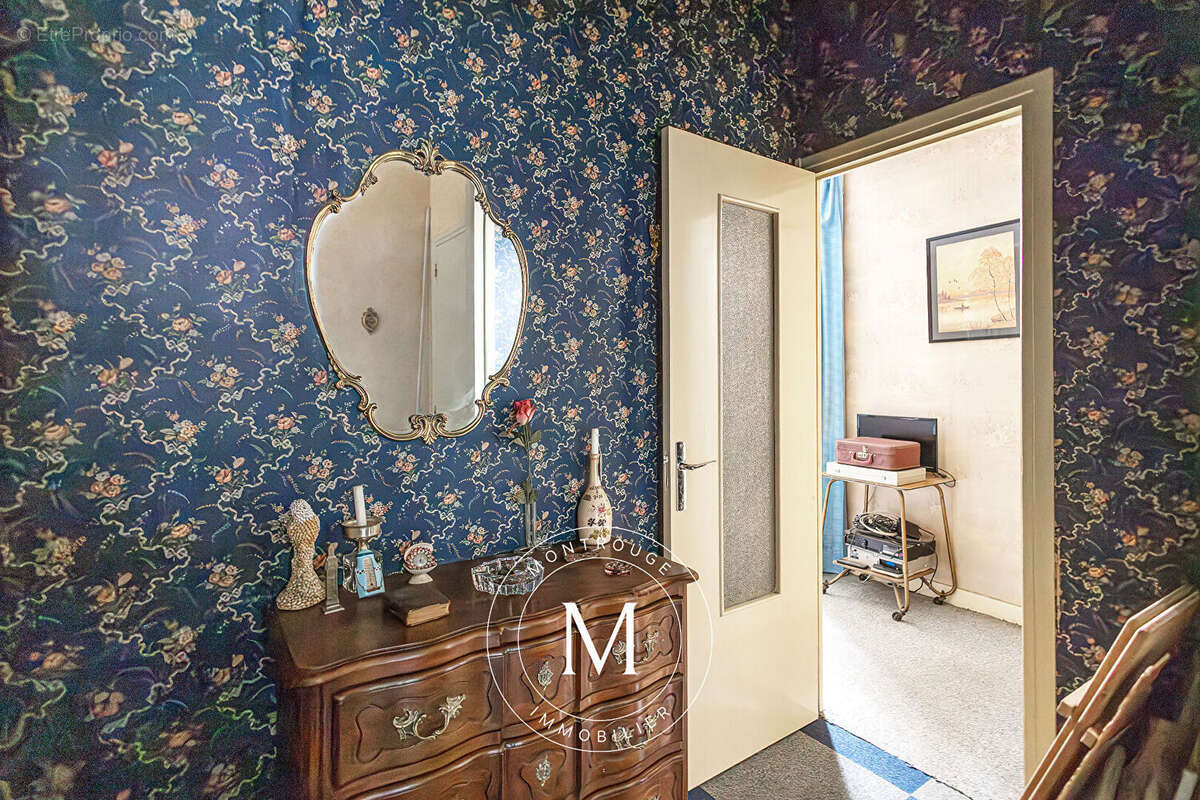 Appartement à MONTROUGE