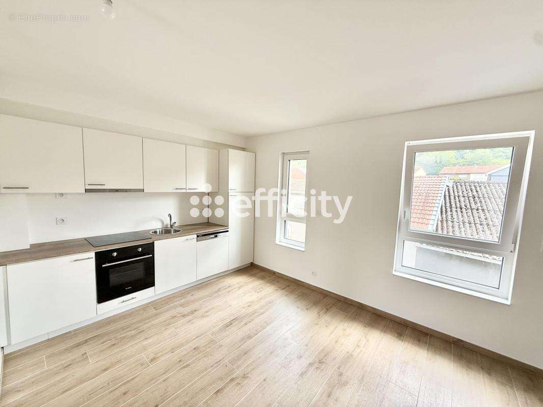 Appartement - photo 2