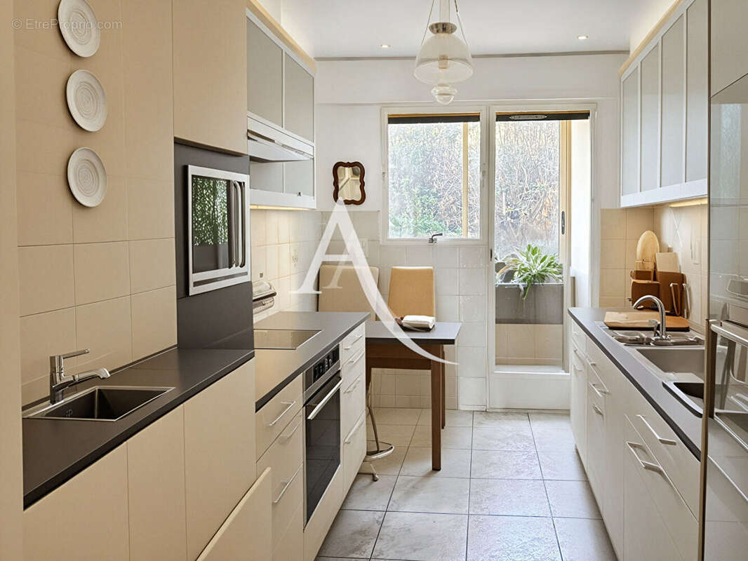 Appartement à LE CANNET