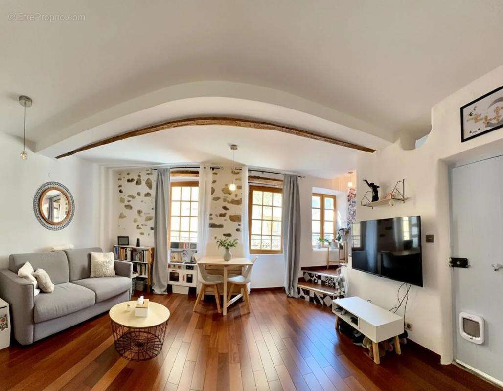 Maison à ROQUEBRUNE-CAP-MARTIN