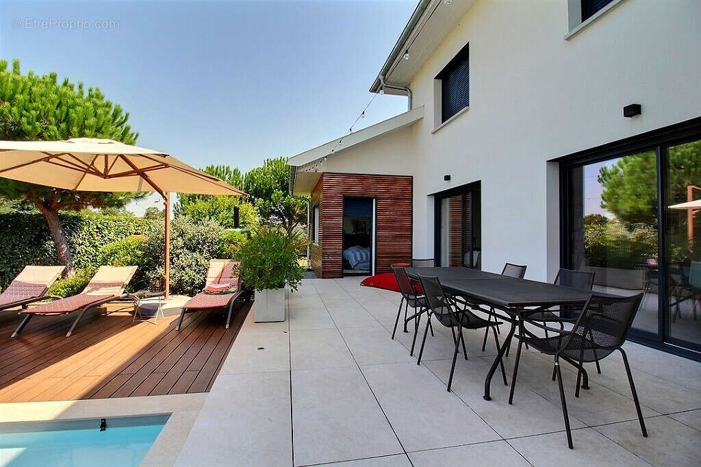 Maison à BRENTHONNE