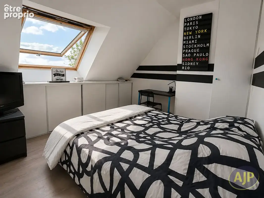 Maison  6 pièce(s) - photo 7