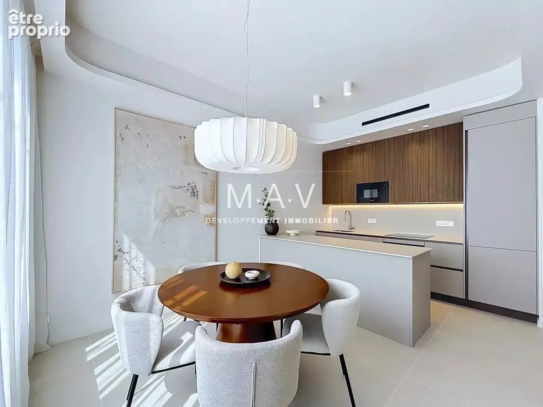 Nice/victor hugo - appartement 3 pièces 87 m2 luxueusement rénové balcon au calme - photo 6