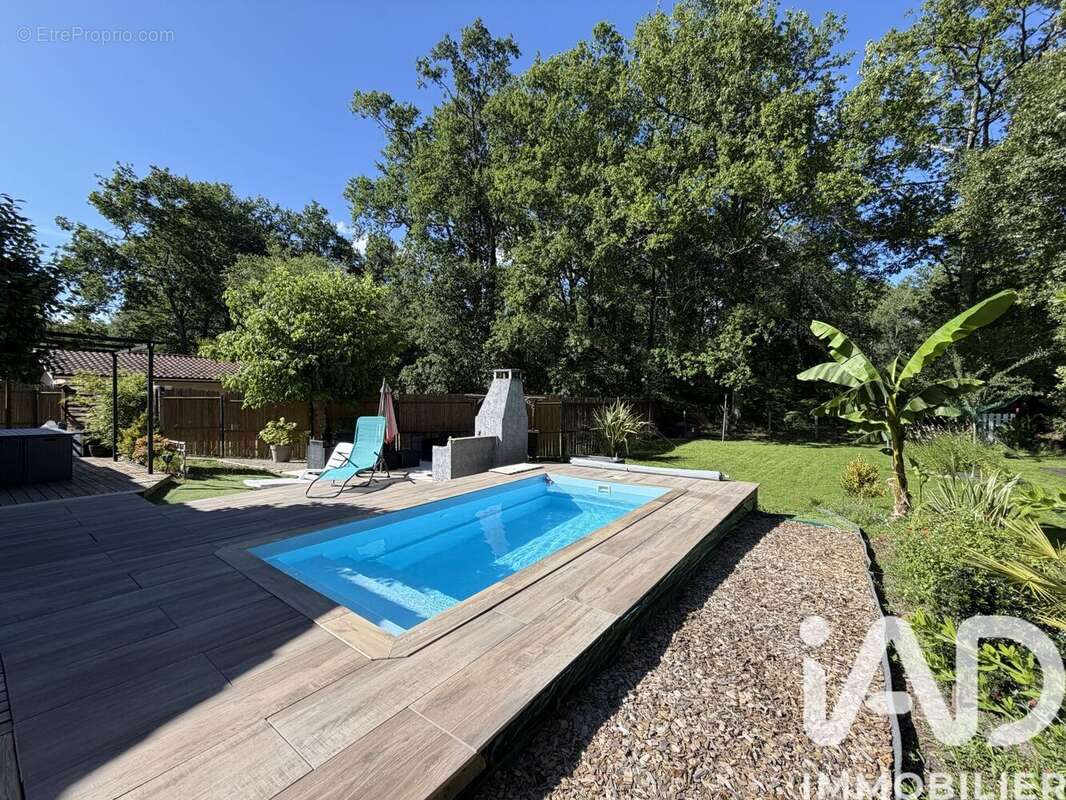 Maison 86 m² à Mios  - photo 10