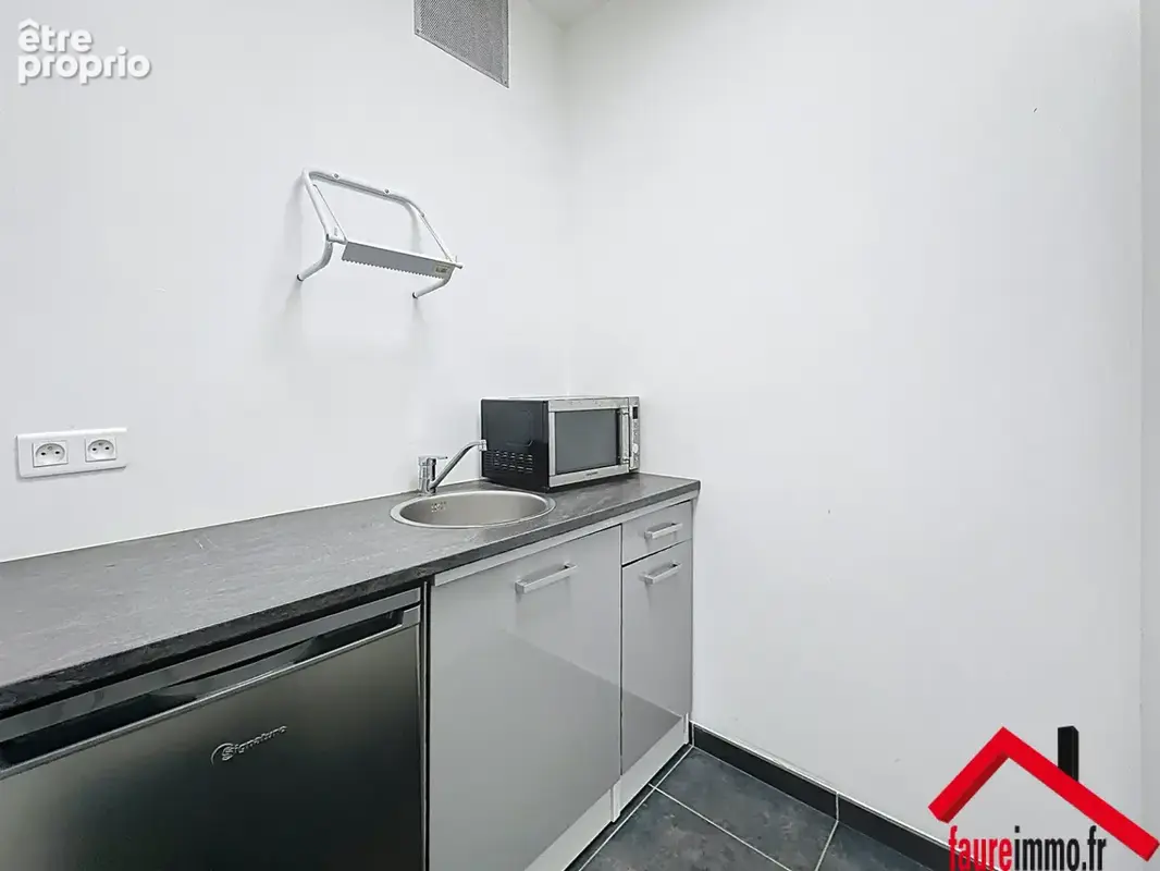 Immeuble à brive-la-gaillarde - photo 6